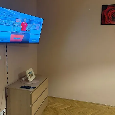 아파트 Lanchid Castle Side Red And Blue